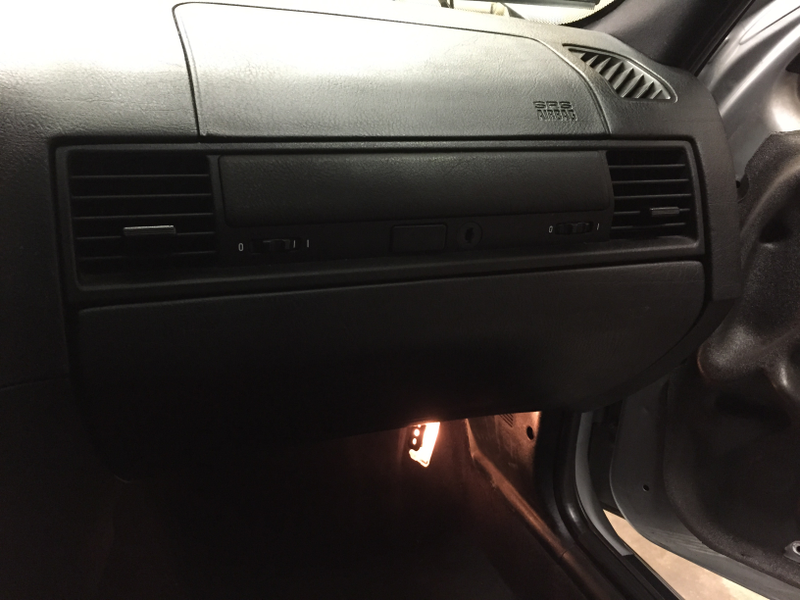 Illustration for article titled M3 Repair: Mirrors and the Glove Box